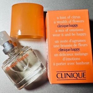 💗New Clinique 
Clinique Happy for Women
0.14 oz Pure Perfume Spray Mini💗